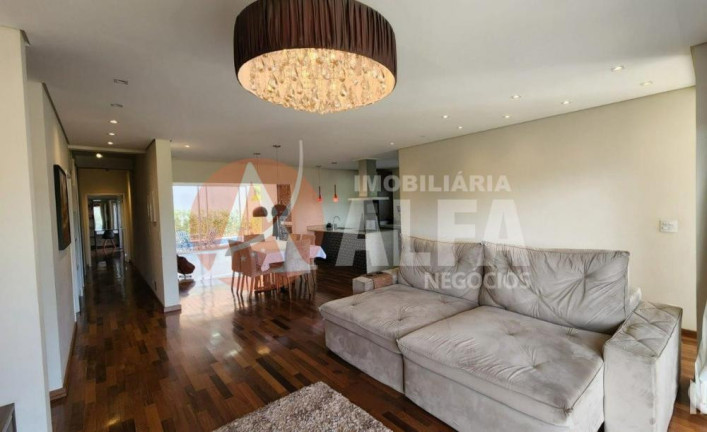 Imagem Casa com 3 Quartos à Venda, 280 m² em Parque Dom Henrique - Cotia