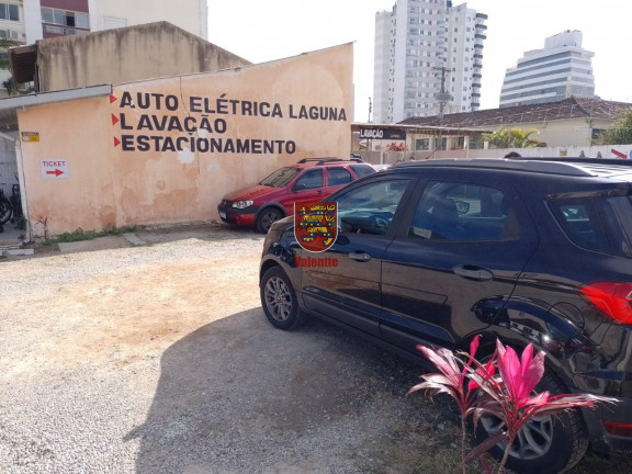 Imagem Terreno à Venda, 220 m² em Estreito - Florianópolis Imagem Terreno à Venda, 220 m² em Estreito - Florianópolis