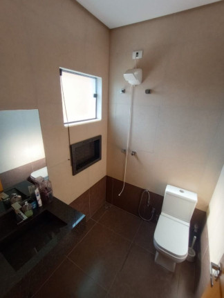 Imagem Casa com 3 Quartos à Venda, 215 m² em Villa Branca - Jacareí