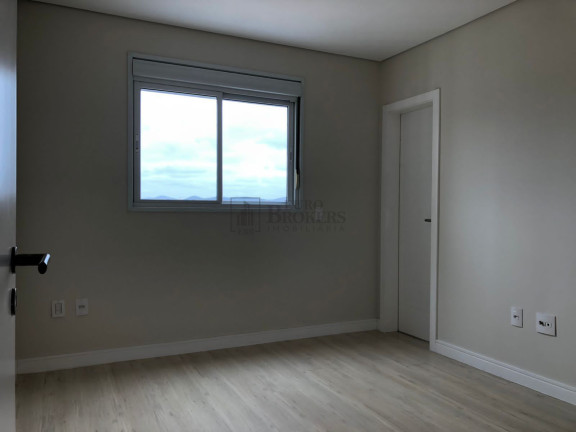 Imagem Apartamento com 4 Quartos à Venda, 140 m² em Centro - Balneário Camboriú Imagem Apartamento com 4 Quartos à Venda, 140 m² em Centro - Balneário Camboriú