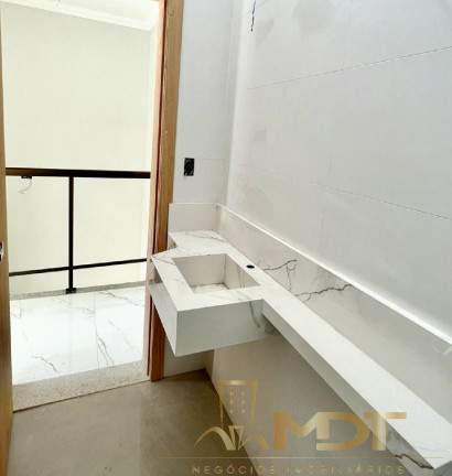 Imagem Casa com 3 Quartos à Venda, 145 m² em Santa Branca - Belo Horizonte Imagem Casa com 3 Quartos à Venda, 145 m² em Santa Branca - Belo Horizonte