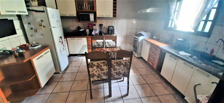Imagem Casa com 5 Quartos à Venda, 180 m² em Agapeama - Jundiaí