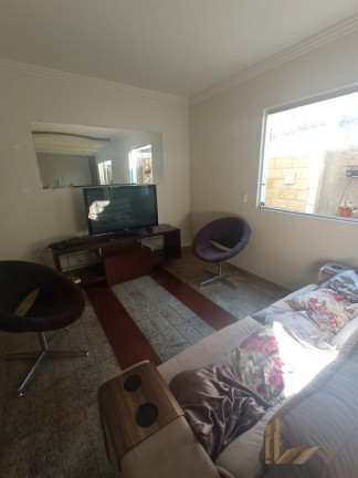 Imagem Casa com 3 Quartos à Venda, 360 m² em Planalto - Belo Horizonte Imagem Casa com 3 Quartos à Venda, 360 m² em Planalto - Belo Horizonte