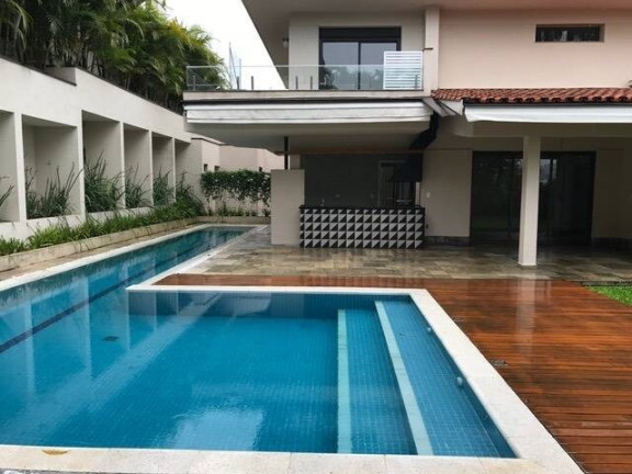 Casa com 4 Quartos à Venda, 844 m² em Alphaville - Barueri