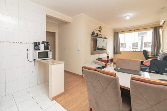 Imagem Apartamento com 1 Quarto à Venda, 50 m² em Jardim Botânico - Porto Alegre