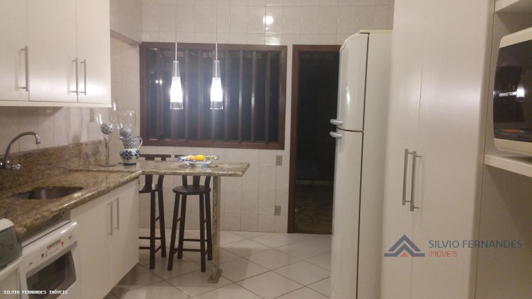 Imagem Casa com 3 Quartos à Venda, 250 m² em Stella Maris - Salvador