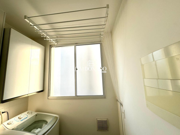 Imagem Apartamento com 2 Quartos para Alugar, 53 m² em Centro - Extrema Imagem Apartamento com 2 Quartos para Alugar, 53 m² em Centro - Extrema