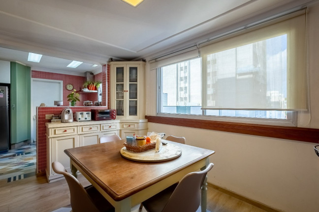 Imagem Apartamento com 3 Quartos à Venda, 208 m² em Moema - São Paulo