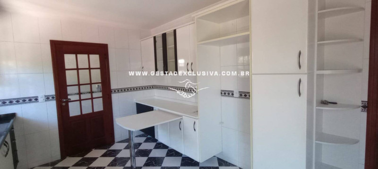 Imagem Casa com 3 Quartos à Venda, 276 m² em Jardim Salessi - Itatiba