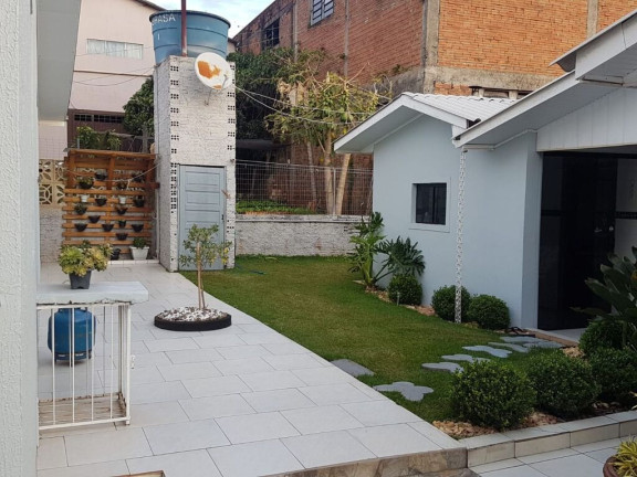 Imagem Casa com 6 Quartos à Venda, 345 m² em Centro - Xaxim