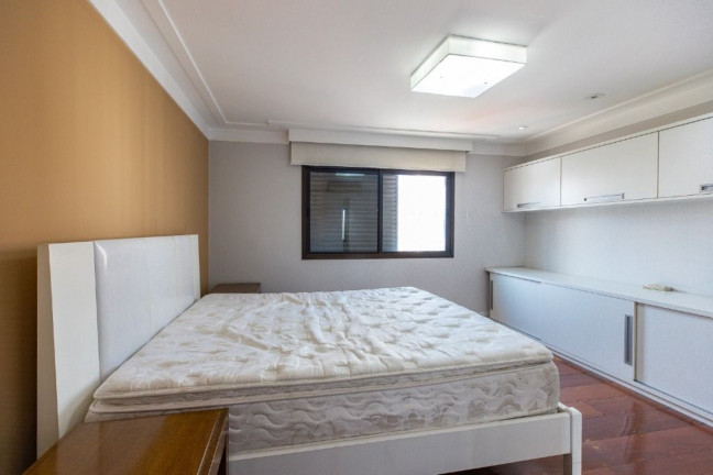 Imagem Imóvel com 3 Quartos à Venda, 230 m² em Moema - São Paulo Imagem Imóvel com 3 Quartos à Venda, 230 m² em Moema - São Paulo