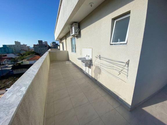 Imagem Cobertura com 3 Quartos à Venda, 105 m² em Bombas - Bombinhas