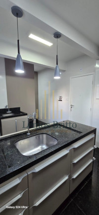 Imagem Imóvel com 3 Quartos à Venda, 100 m² em Caminho Das árvores - Salvador Imagem Imóvel com 3 Quartos à Venda, 100 m² em Caminho Das árvores - Salvador
