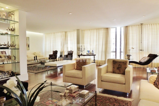 Apartamento com 3 Quartos à Venda, 500 m² em Jardim América - São Paulo