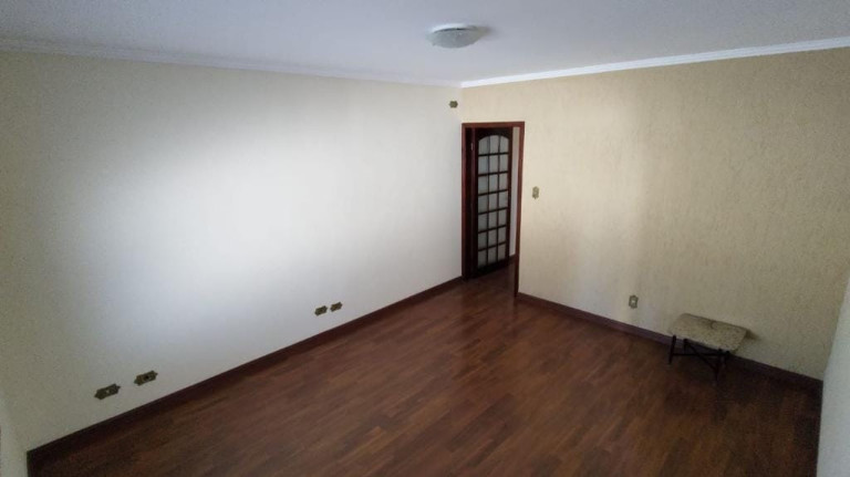 Imagem Casa com 3 Quartos à Venda, 130 m² em Vila São Geraldo - Taubaté Imagem Casa com 3 Quartos à Venda, 130 m² em Vila São Geraldo - Taubaté