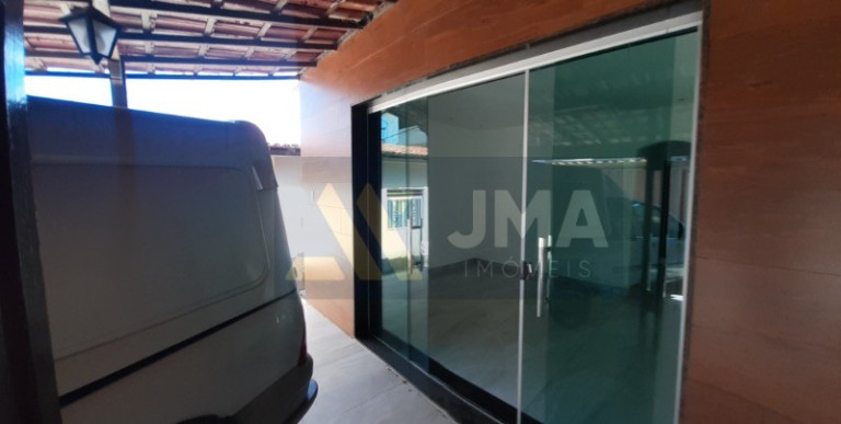 Casa com 3 Quartos para Alugar, 100 m² em Glória - Contagem