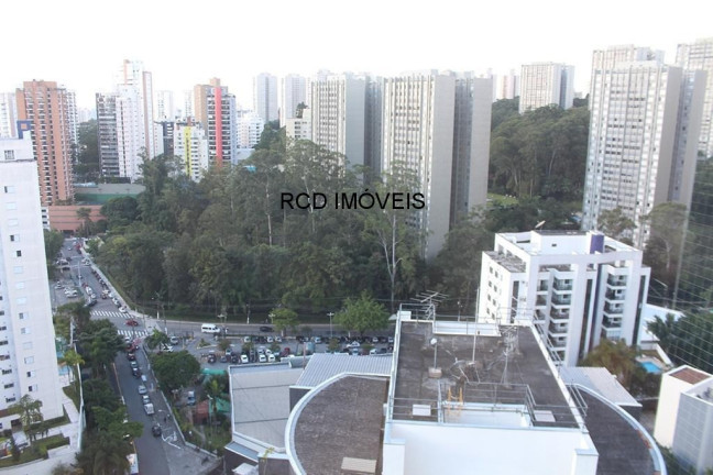 Imagem Imóvel com 4 Quartos à Venda, 210 m² em Vila Suzana - São Paulo