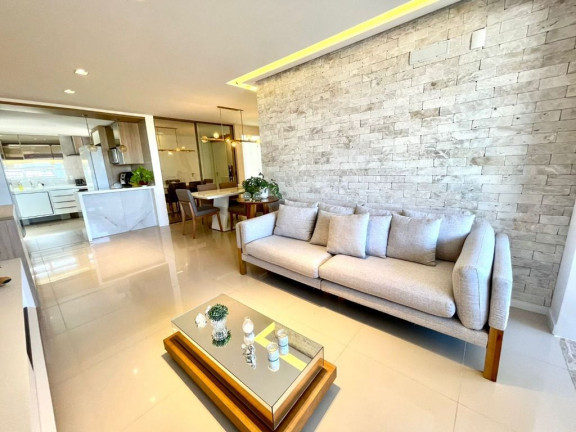 Apartamento com 3 Quartos à Venda, 118 m² em Guararapes - Fortaleza