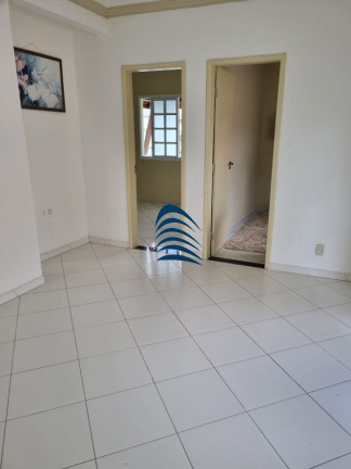 Imagem Casa com 4 Quartos à Venda, 242 m² em Abrantes - Camacari