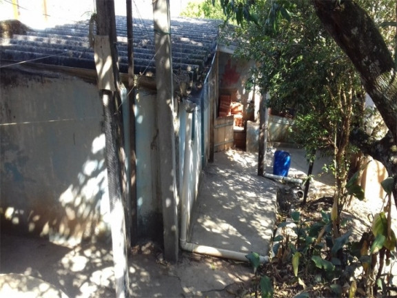 Imagem Casa com 2 Quartos à Venda, 330 m² em Stº Antº Da Boa Vista - Jacareí Imagem Casa com 2 Quartos à Venda, 330 m² em Stº Antº Da Boa Vista - Jacareí