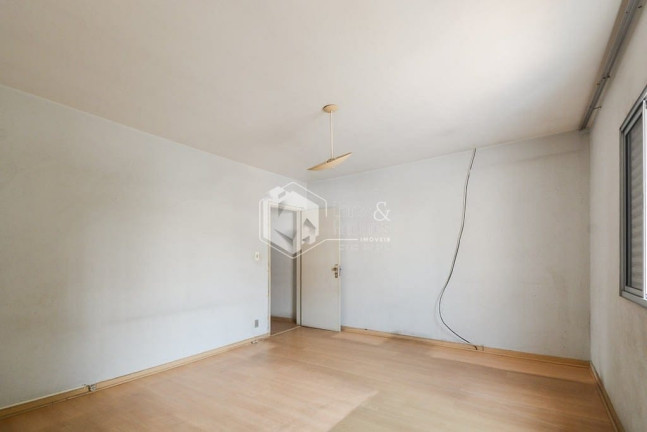 Imagem Casa com 3 Quartos à Venda, 130 m² em Mirandópolis - São Paulo