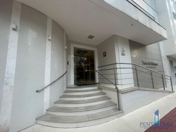 Imagem Apartamento com 3 Quartos à Venda, 130 m² em Pioneiros - Balneário Camboriú