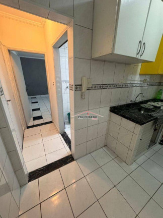 Kitnet com 1 Quarto à Venda, 32 m² em Boqueirão - Praia Grande