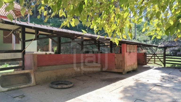 Imagem Imóvel com 1 Quarto à Venda, 3 m² em Pinhalzinho - Campestre