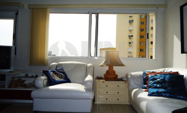 Imagem Apartamento com 2 Quartos à Venda, 65 m² em Santo Antônio - Porto Alegre Imagem Apartamento com 2 Quartos à Venda, 65 m² em Santo Antônio - Porto Alegre