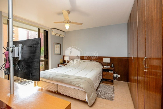 Imagem Apartamento com 3 Quartos à Venda, 225 m² em Itaim Bibi - São Paulo Imagem Apartamento com 3 Quartos à Venda, 225 m² em Itaim Bibi - São Paulo