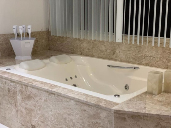 Imagem Casa com 5 Quartos à Venda, 440 m² em Alphaville Ii - Salvador