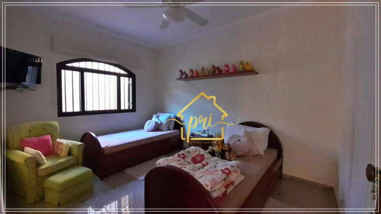 Imagem Casa com 4 Quartos à Venda, 314 m² em Flórida - Praia Grande Imagem Casa com 4 Quartos à Venda, 314 m² em Flórida - Praia Grande
