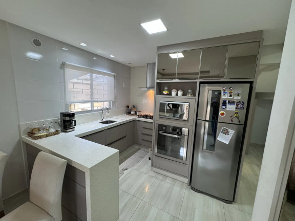 Casa com 2 Quartos à Venda, 90 m² em Alto São Bento - Itapema