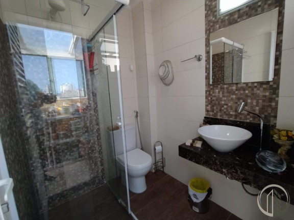 Imagem Apartamento com 3 Quartos à Venda, 258 m² em Gonzaga - Santos