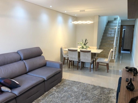 Casa com 3 Quartos à Venda, 137 m² em Vila Carrão - São Paulo