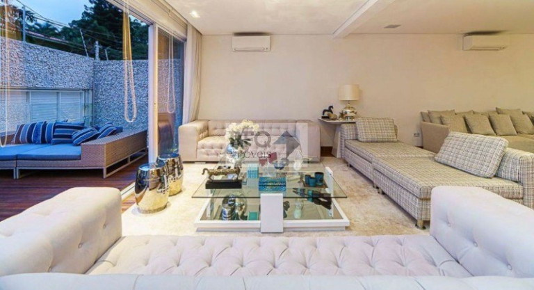 Imagem Casa com 3 Quartos à Venda, 370 m² em Pacaembu - São Paulo
