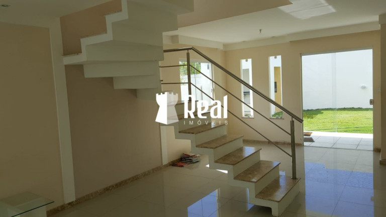 Imagem Casa com 4 Quartos à Venda, 168 m² em Abrantes - Camaçari Imagem Casa com 4 Quartos à Venda, 168 m² em Abrantes - Camaçari