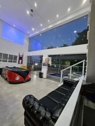Imagem Casa com 3 Quartos à Venda, 330 m² em Barueri