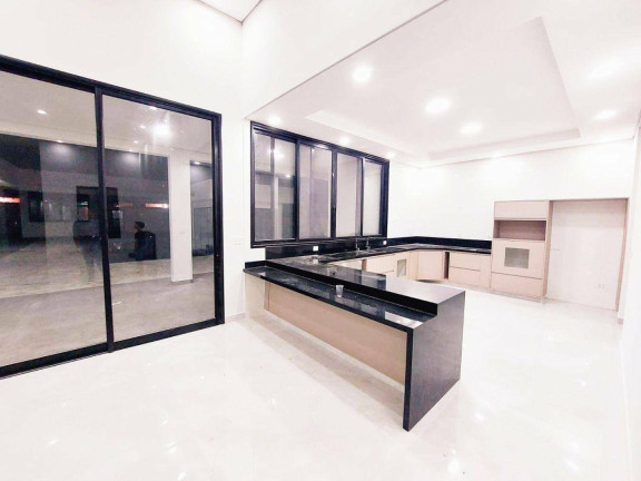 Imagem Casa com 4 Quartos à Venda, 470 m² em Condomínio Village Castelo - Itu