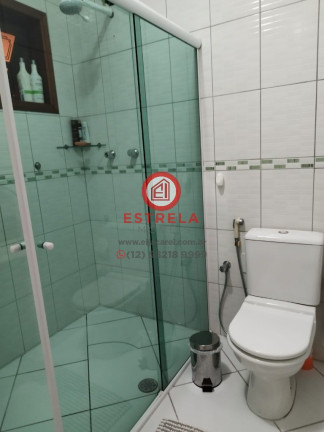 Imagem Casa com 3 Quartos à Venda, 240 m² em Jardim Bela Vista - Jacareí Imagem Casa com 3 Quartos à Venda, 240 m² em Jardim Bela Vista - Jacareí