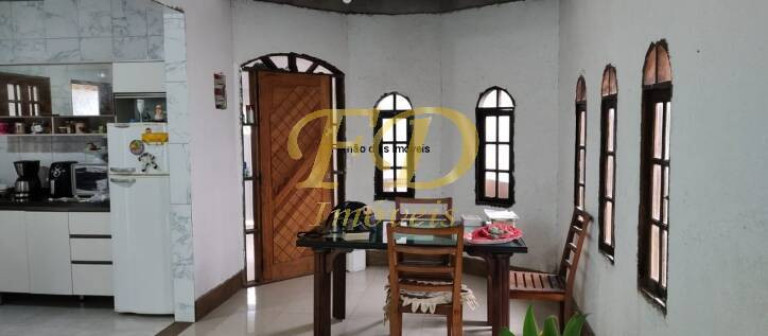 Sobrado com 3 Quartos à Venda, 250 m² em Terra Preta (terra Preta) - Mairiporã