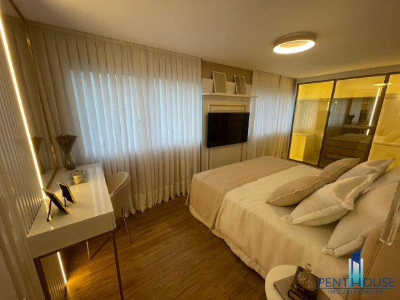 Imagem Apartamento com 4 Quartos à Venda, 233 m² em Centro - Balneário Camboriú Imagem Apartamento com 4 Quartos à Venda, 233 m² em Centro - Balneário Camboriú