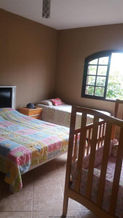 Imagem Imóvel com 4 Quartos à Venda, 400 m² em Rio Acima - Mairiporã Imagem Imóvel com 4 Quartos à Venda, 400 m² em Rio Acima - Mairiporã