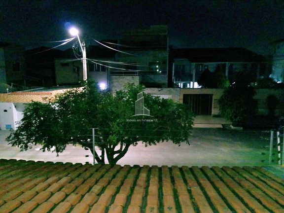 Imagem Casa com 4 Quartos à Venda, 220 m² em Cajazeiras - Fortaleza