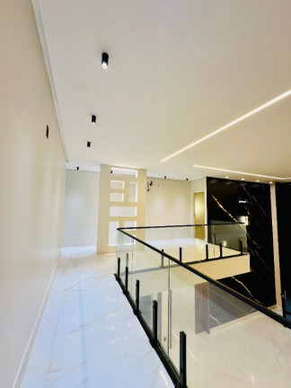 Imagem Casa com 4 Quartos à Venda, 510 m² em Ponta Negra - Manaus