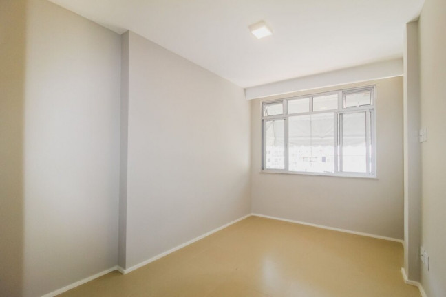 Imagem Imóvel com 2 Quartos à Venda, 66 m² em Botafogo - Rio De Janeiro Imagem Imóvel com 2 Quartos à Venda, 66 m² em Botafogo - Rio De Janeiro