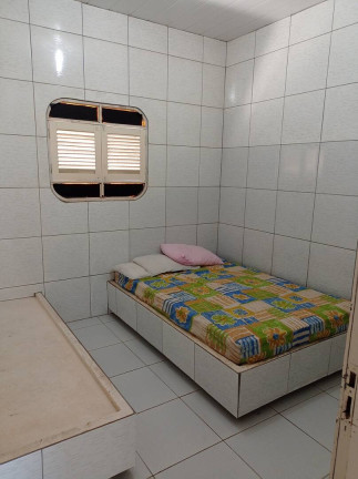 Imagem Casa com 1 Quarto à Venda, em Lucena Imagem Casa com 1 Quarto à Venda, em Lucena