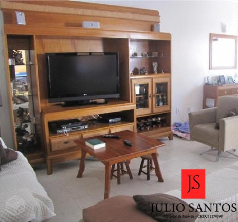Imagem Sobrado com 1 Quarto à Venda, 250 m² em Centro - Ubatuba