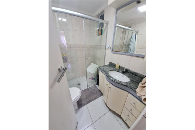 Imagem Imóvel com 3 Quartos à Venda, em Higienópolis - São Paulo Imagem Imóvel com 3 Quartos à Venda, em Higienópolis - São Paulo