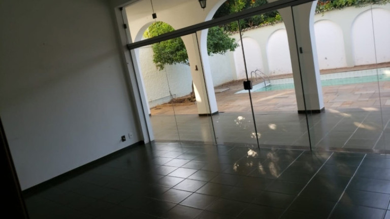 Imagem Casa com 3 Quartos para Alugar, 500 m² em Jardim Das Paineiras - Campinas Imagem Casa com 3 Quartos para Alugar, 500 m² em Jardim Das Paineiras - Campinas
